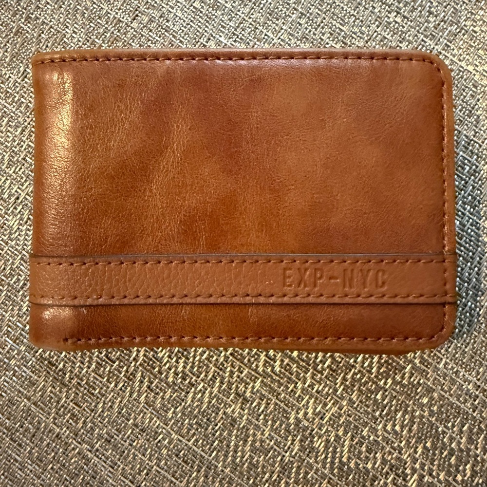 Brown Leather wallet  with Minimalist Design for man’s